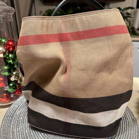 BURBERRY HOBO BAG - Picture 1 of 12
